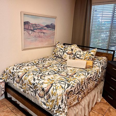 Sundown Sands Hideaway Hemet Dış mekan fotoğraf